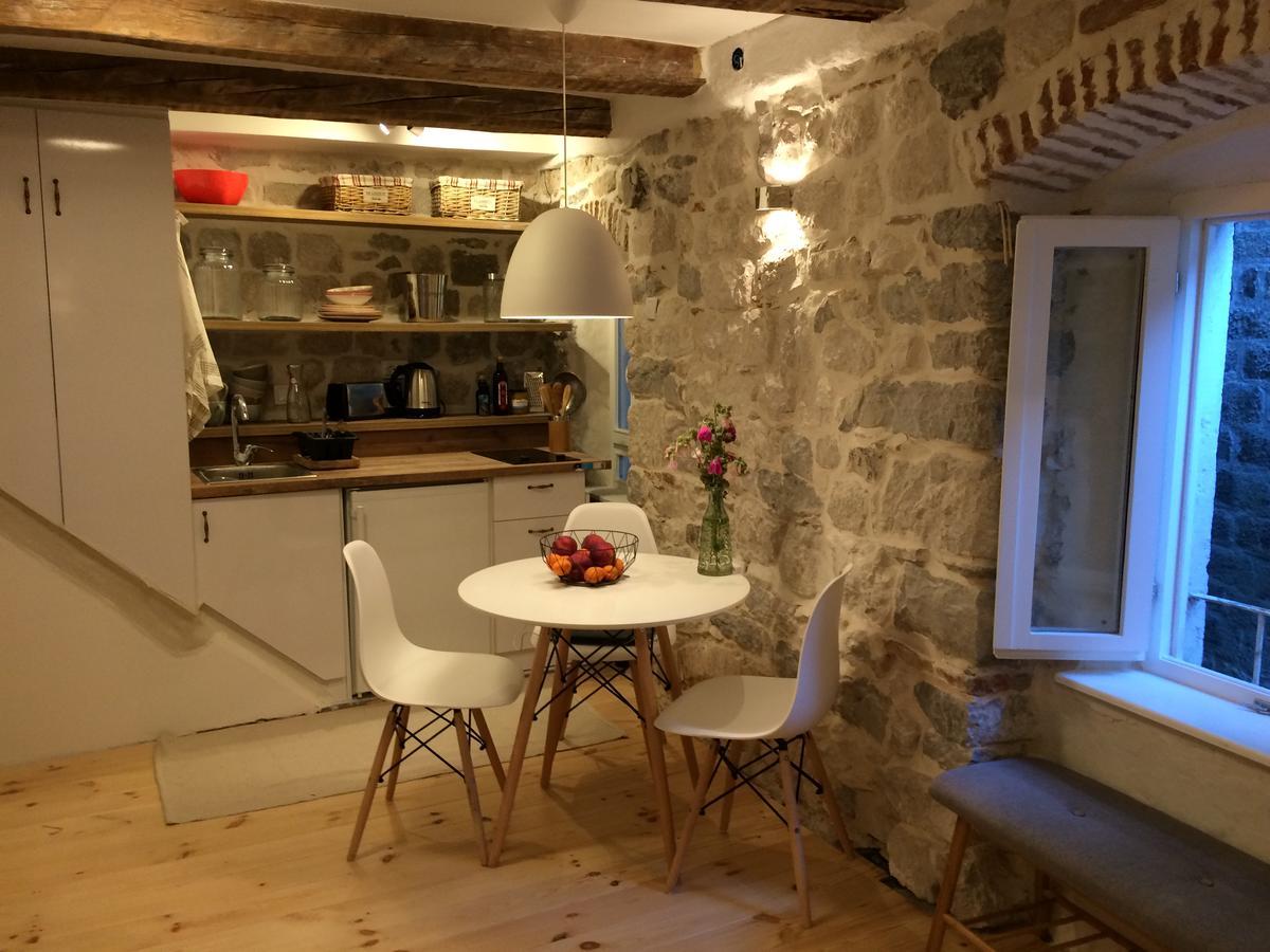 Chic & Stylish With Seaview-Terrace - Kotor Indah Lejlighed Eksteriør billede
