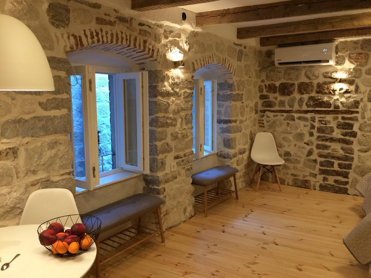 Chic & Stylish With Seaview-Terrace - Kotor Indah Lejlighed Eksteriør billede